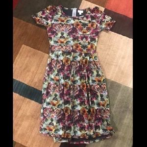 LuLaRoe Amelia